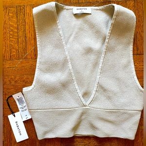 Babaton Cream-Colored Ribbed Crop Top, size small NWT